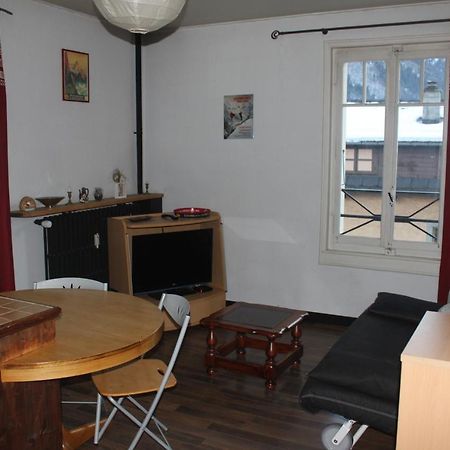 Appartement Le Savoisien Chamonix Exterior photo