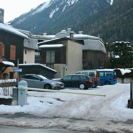 Appartement Le Savoisien Chamonix Exterior photo
